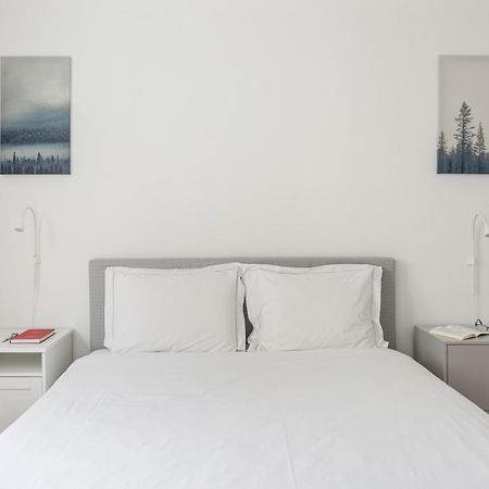 Joivy Minimalistic Apt W Patio In Principe Real Lisboa Екстериор снимка
