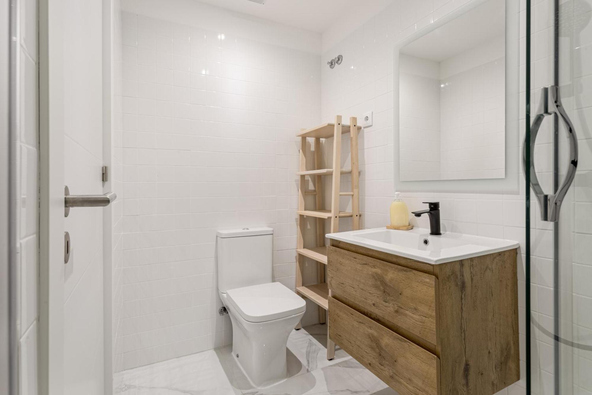 Joivy Minimalistic Apt W Patio In Principe Real Lisboa Екстериор снимка