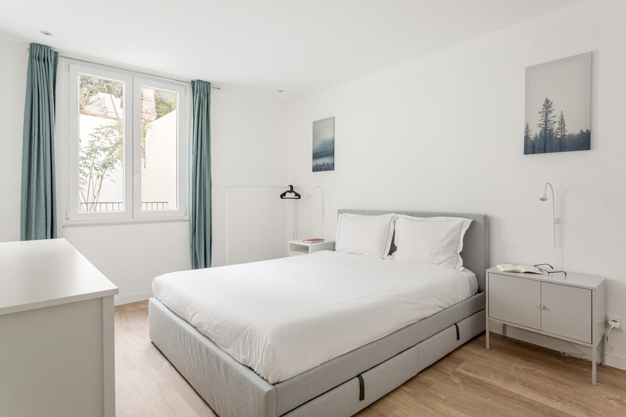 Joivy Minimalistic Apt W Patio In Principe Real Lisboa Екстериор снимка